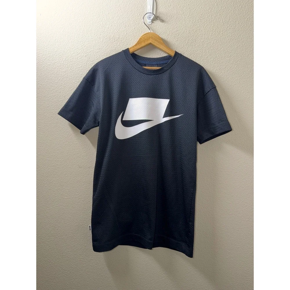 Men's Nike Mesh Tee Size Small